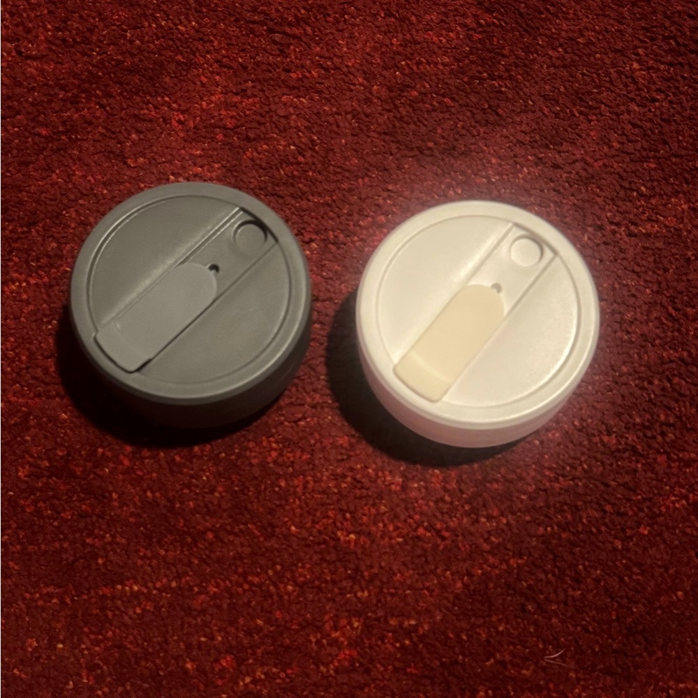 Stojo Collapsable Silicone Cups - Set of 2 Grey White Travel Cup Mug Straw